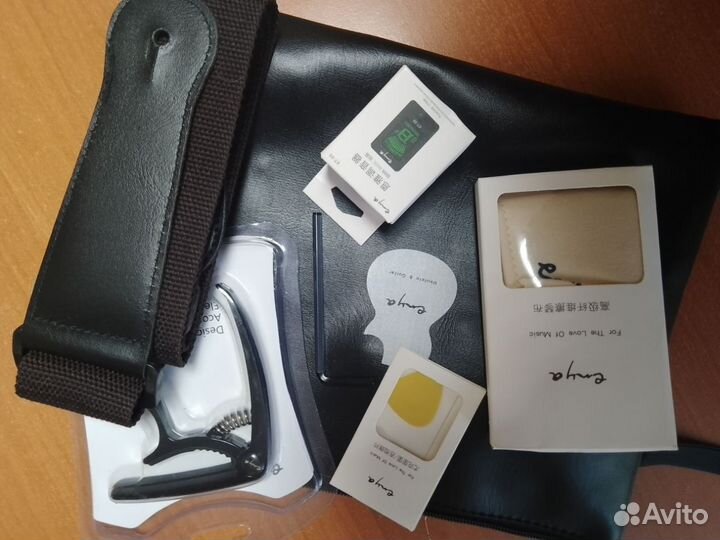 Акустическая гитара Enya