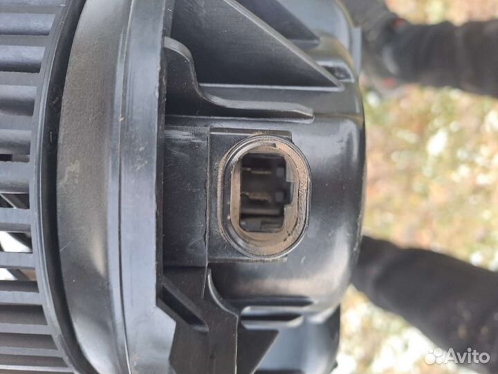 Моторчик печки Пежо 406