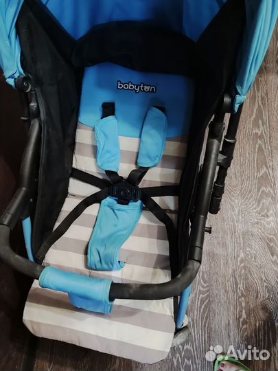 Прогулочная коляска трость