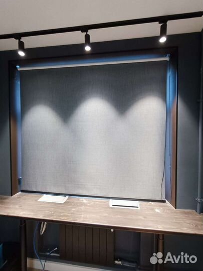 Жалюзи и рулонные шторы в Калининграде