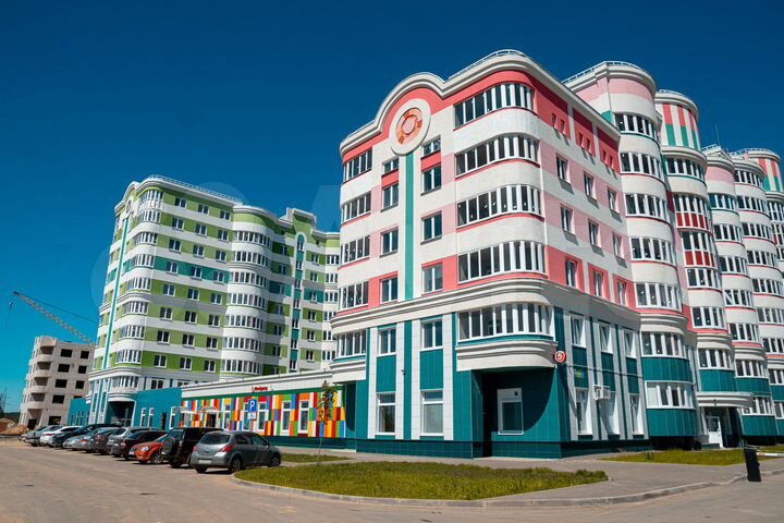2-к. квартира, 70,4 м², 3/14 эт.