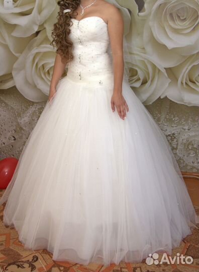 Свадебное платье