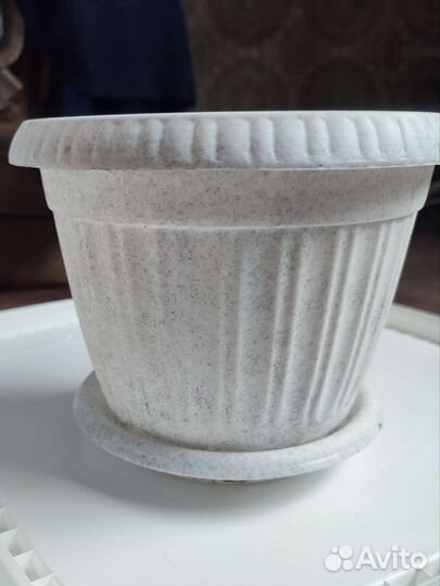 Горшок кашпо с поддоном 1,9 л 15 шт D188 мм