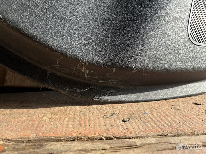 Дверная карта (левая задняя) солярис 2