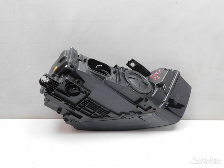 Фара левая Audi Q3/RS Q3