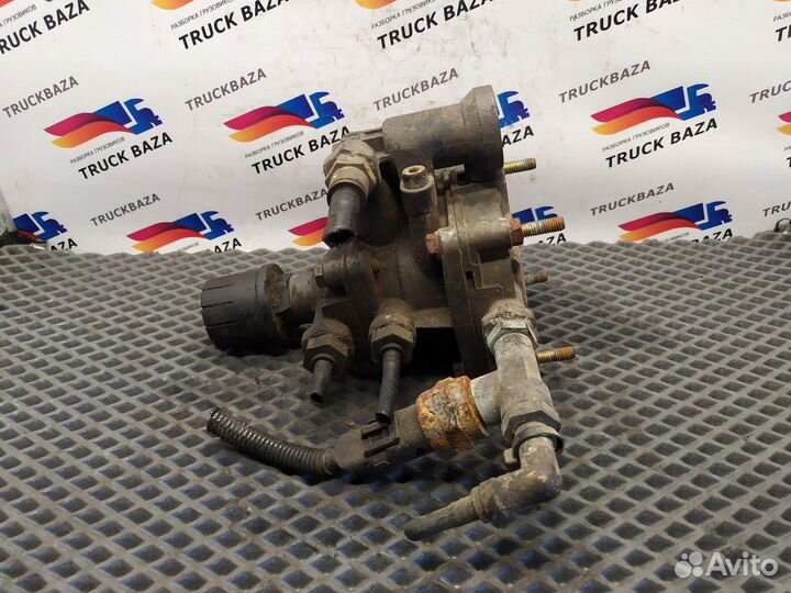 Кран управления тормозами прицепа