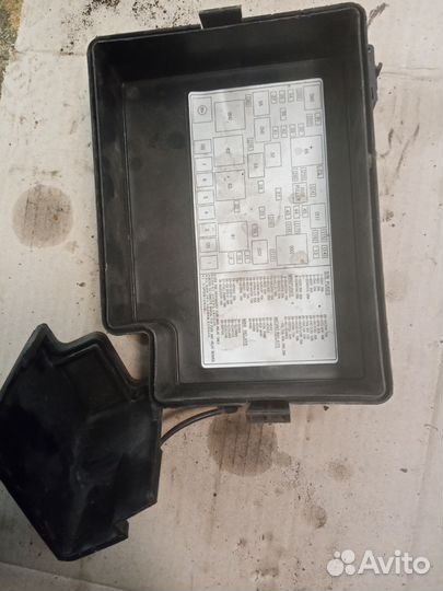 Крышка блока предохранителей kia spectra