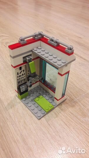 Больница Lego 60204 + 7280 + 7281