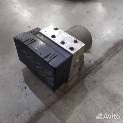 Блок abs Mitsubishi Pajero Sport 1 MR955425