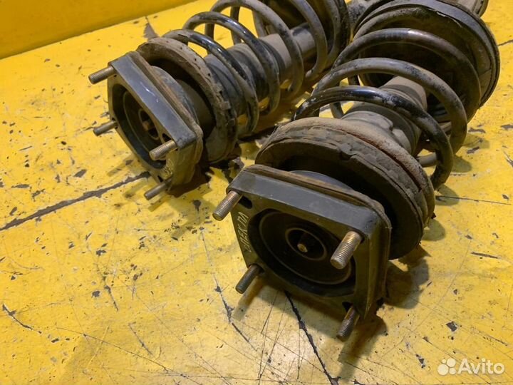 Стойка передняя Kia Spectra 2002–2011