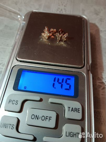 Золотые сережки