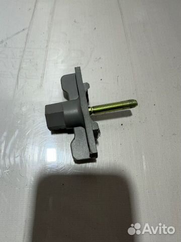 Крепление запасного колеса Kia Rio 2 JB G4EE 2011