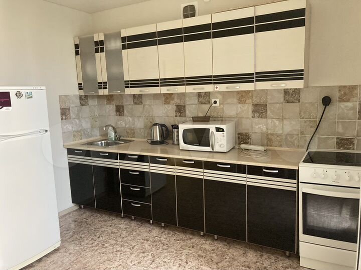 1-к. квартира, 40 м², 6/10 эт.
