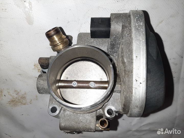 Дроссельная заслонка Опель 1.8 бензин