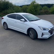 Hyundai Avante 1.6 CVT, 2019, 116 450 км, с пробегом, цена 1 900 000 руб.