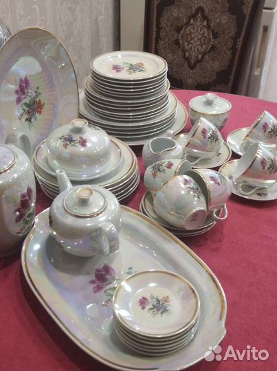 Сервиз гдр фарфоровый новый с 18 тарелками