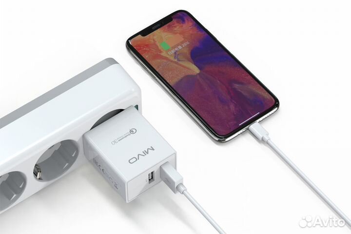 Зарядка телефона Mivo MP-321Q Quick Charger 30W