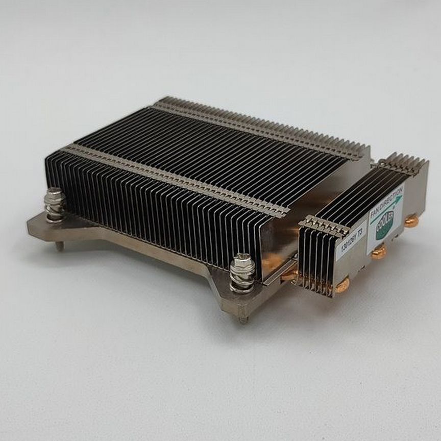 [A3C40125504] Радиатор Алюминий/Медь V26898-B889-V2