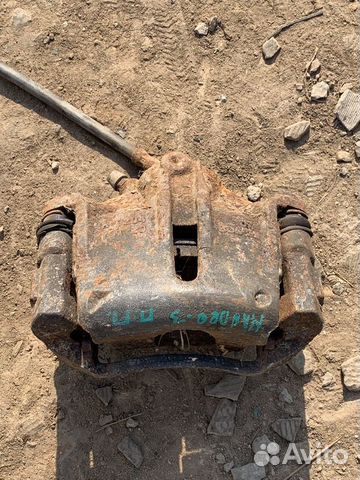 Суппорт тормозной передний правый Ford Mondeo