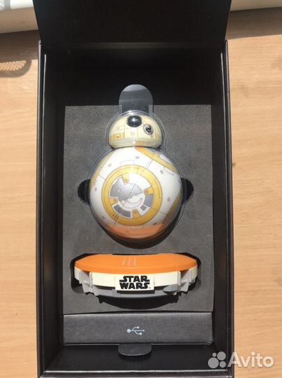 Sphero BB-8 робот