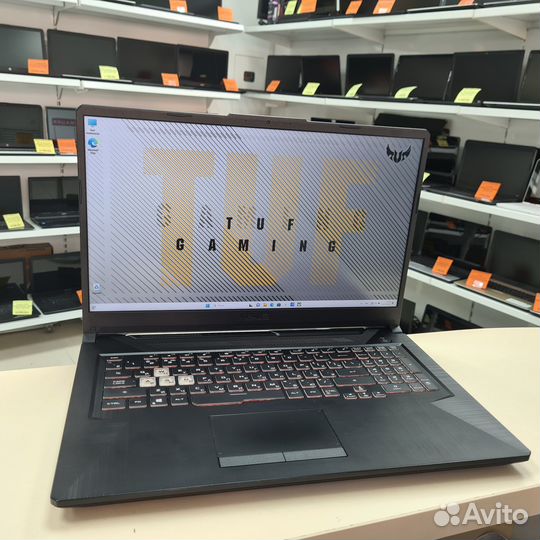 Игровой 17.3 120Hz i5/16GB/256GB+1TB/GTX1650Ti