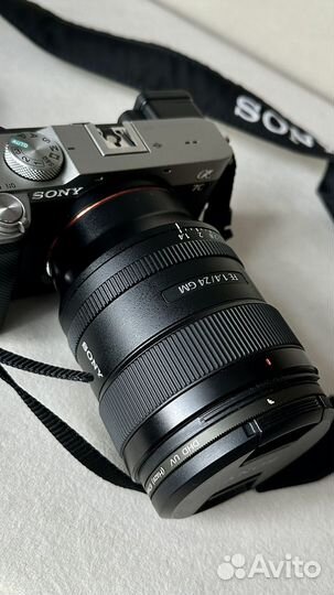 Sony FE 24mm F1.4 GM в идеальном состоянии