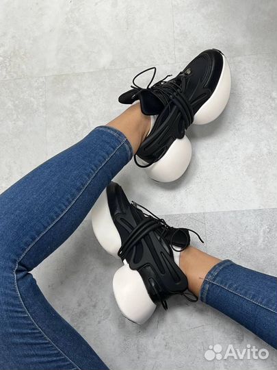 Кеды Balenciaga 35,36,37 кроссовки новые черные