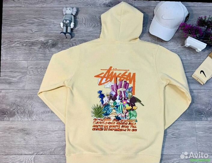 Желтый худи Stussy