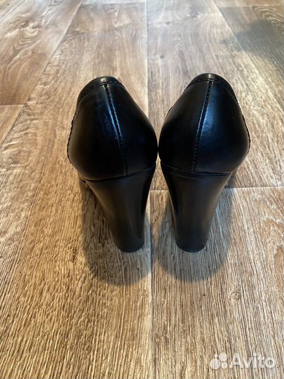 Туфли женские 37 размер