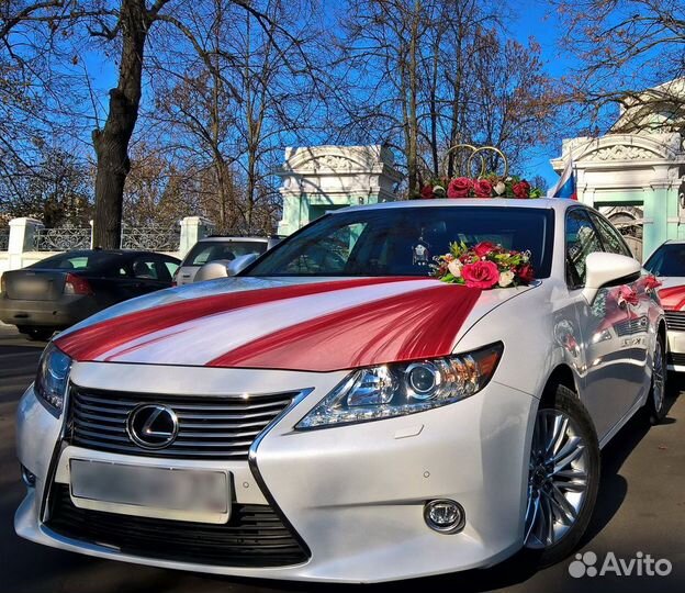 Оформление свадебной машины
