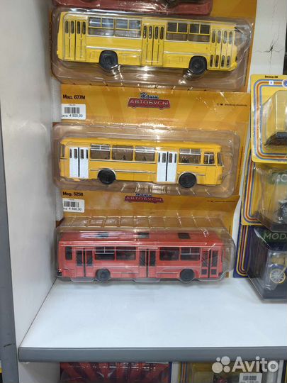 Модели автобусов и мотоциклов 1:43