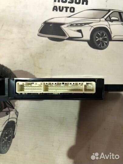 Блок управления климат-контролем Lexus Rx 350