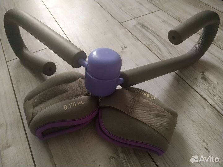 Тренажёр и утяжелители для тренировки тела