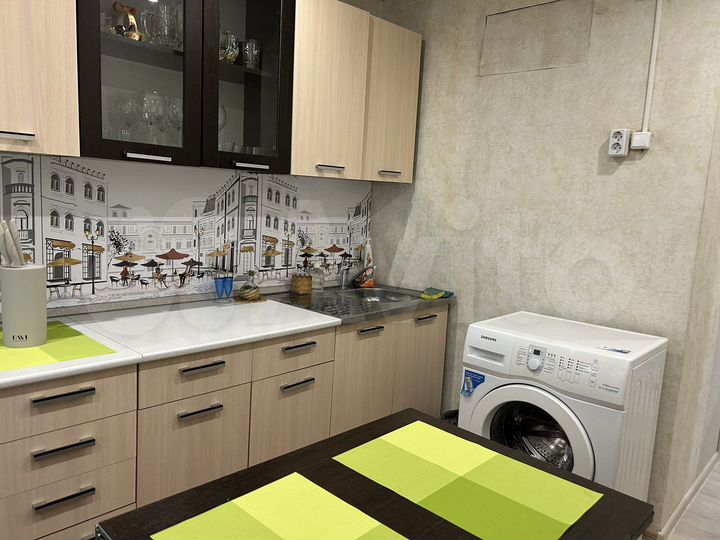 2-к. квартира, 54 м², 2/3 эт.