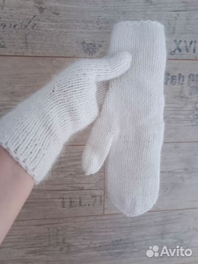 Варежки вязаные ручной работы женские