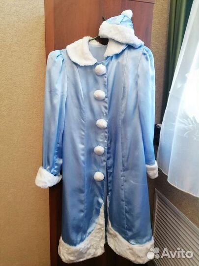 Новогодние костюмы Деда Мороза и Снегурочки