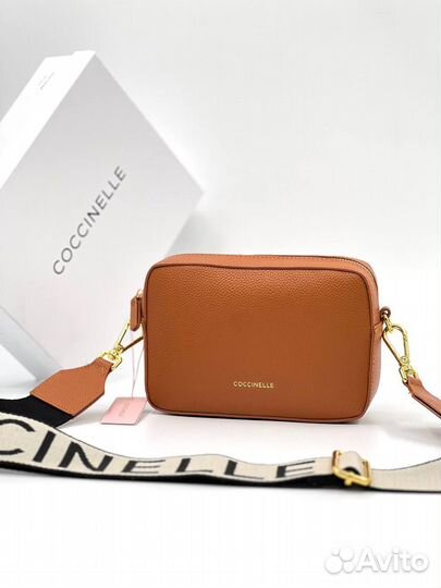 Сумка Coccinelle кроссбоди новая