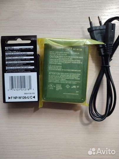 АКБ Fujifilm NP-W126 + зу Fujifilm BC-W126 Новые