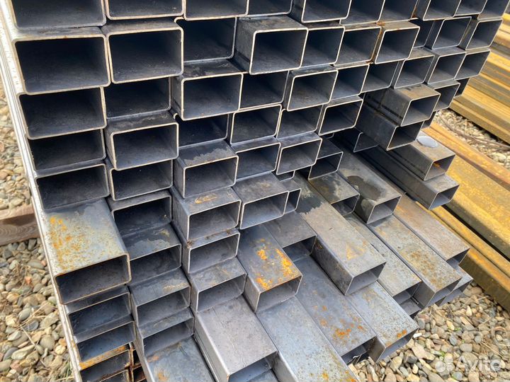 Труба на забор 60