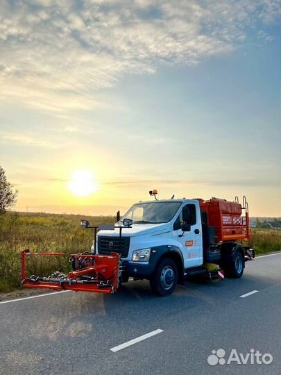 Комбинированная дорожная машина эд-250 шасси Next