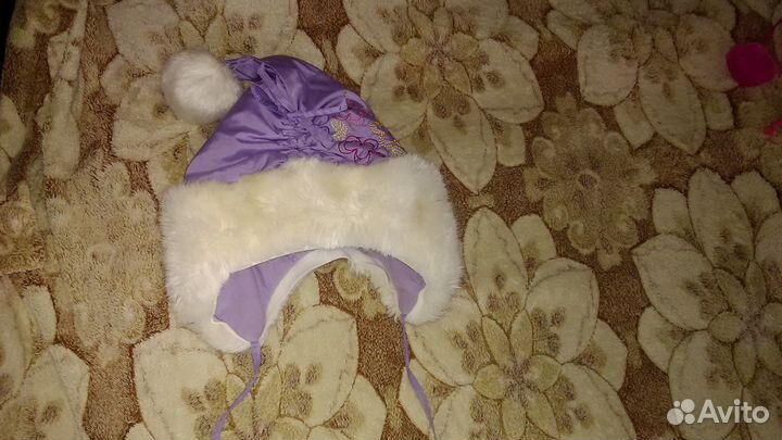 Продам шапку детскую зимнюю