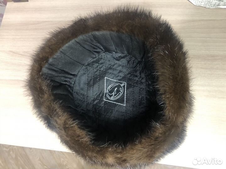 Мужская шапка