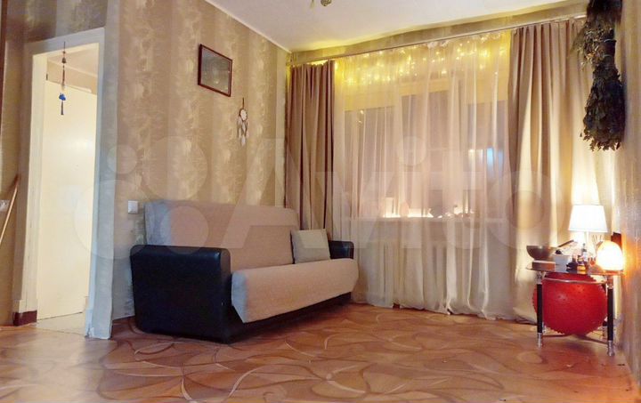 2-к. квартира, 43 м², 5/5 эт.