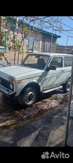 LADA 4x4 (Нива) 1.7 МТ, 2011, 160 000 км