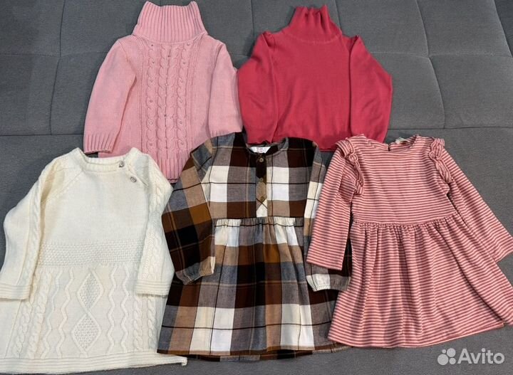 Много одежды для девочек