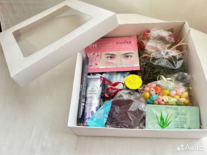 Подарок на 8 марта девушке, жене, сестре