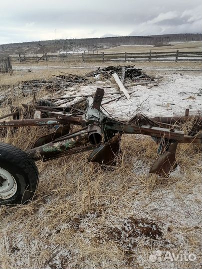 Плуг 4 корпусной