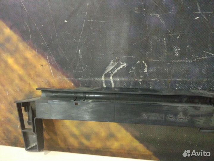 Крепление радиатора Bmw X5 E53 M54 2002