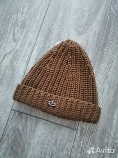 Шапка новая