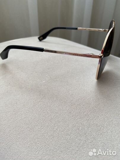Солнцезащитные очки женские брендовые
